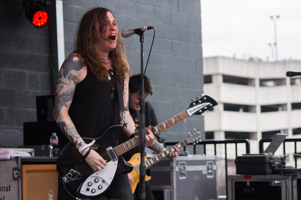 Laura Jane Grace & the Devouring Mothers Announce Spring 2019 Tour ...