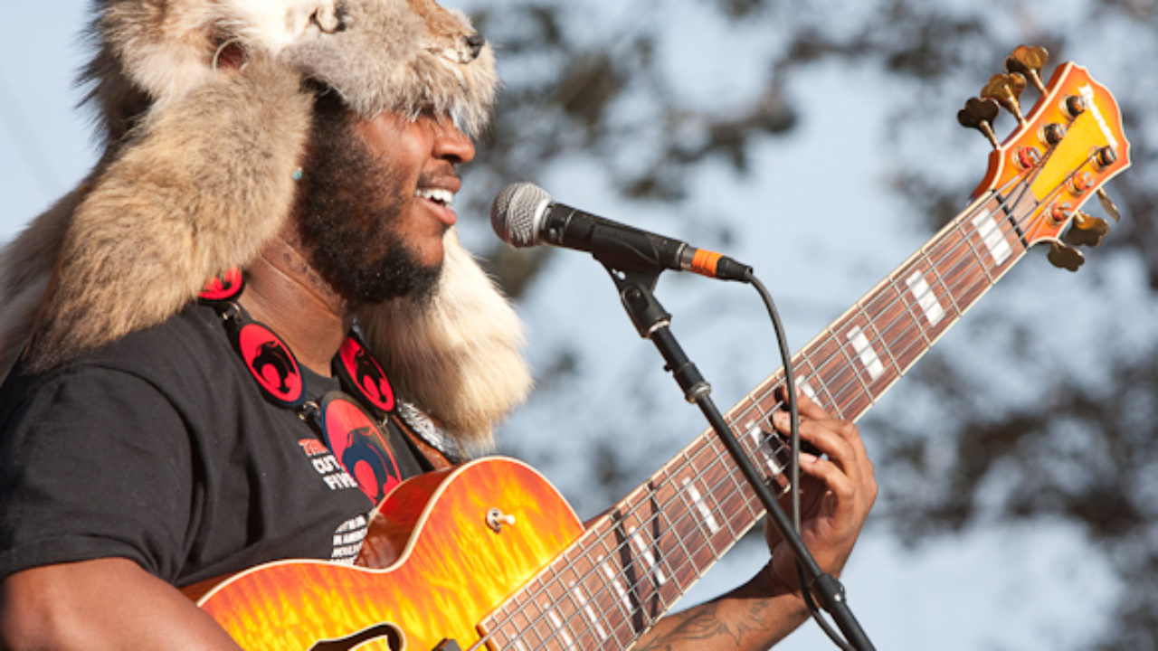 Thundercat Announces New Album It Is What It Is Featuring Childish Gambino Kamasi Washington Steve Lacy And More For April 2020 Release Mxdwn Music - funny thing thundercat roblox id