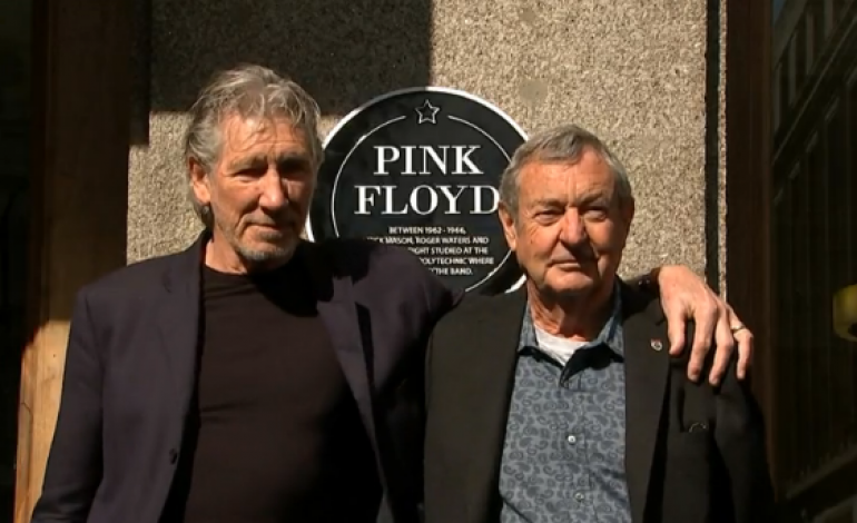 WATCH Pink Floyd s Surviving Members Reunite For Performance At Former 