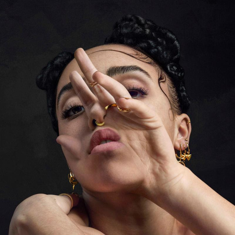 Fka Twigs Releases Surprise New Album M3ll155x Alongside A New Short Film For The Songs Mxdwn