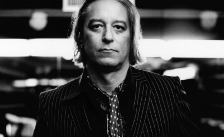 Peter Buck Announces New Solo Album Warzone Earth Featuring Krist ...