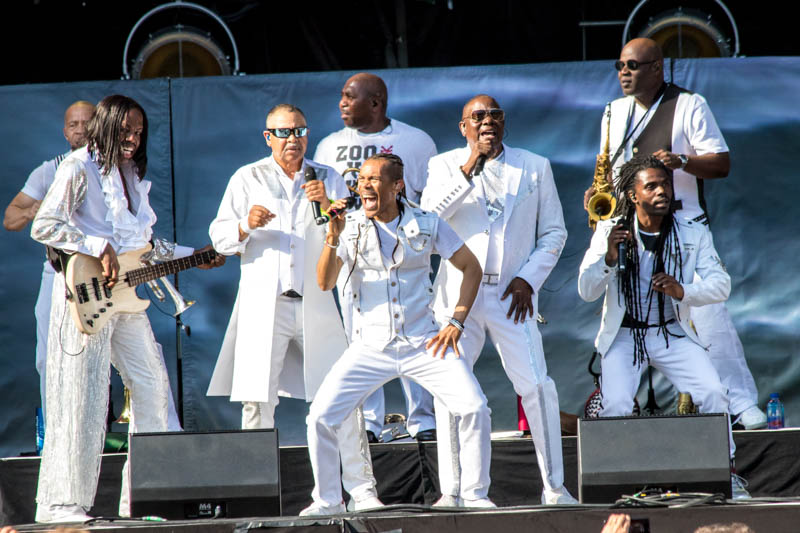 Classic West Day Two with Earth Wind and Fire, Journey and Fleetwood Mac (Photos, Setlists ...
