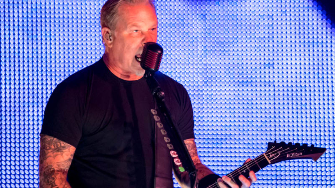 James Hetfield Makes First Public Appearance And Interview Since Entering Rehab Isn T Sure What The Future Holds For Metallica Mxdwn Music