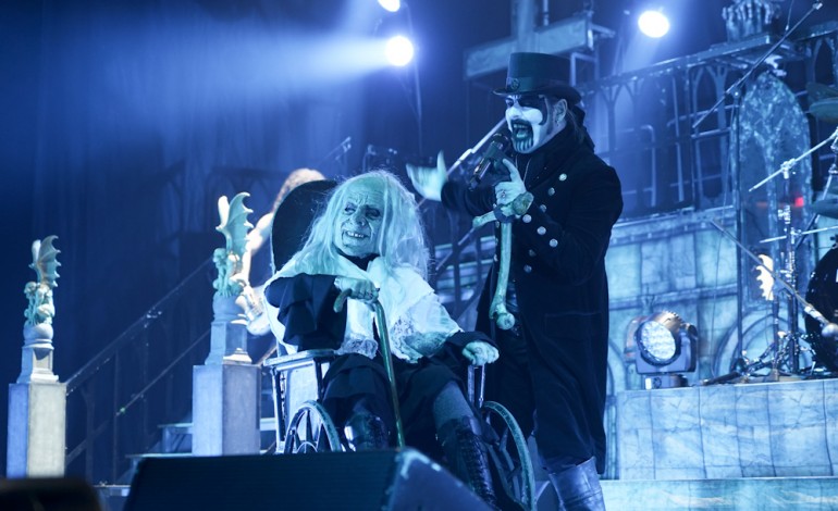 King Diamond Performs New Song "Masquerade Of Madness" Live In ...