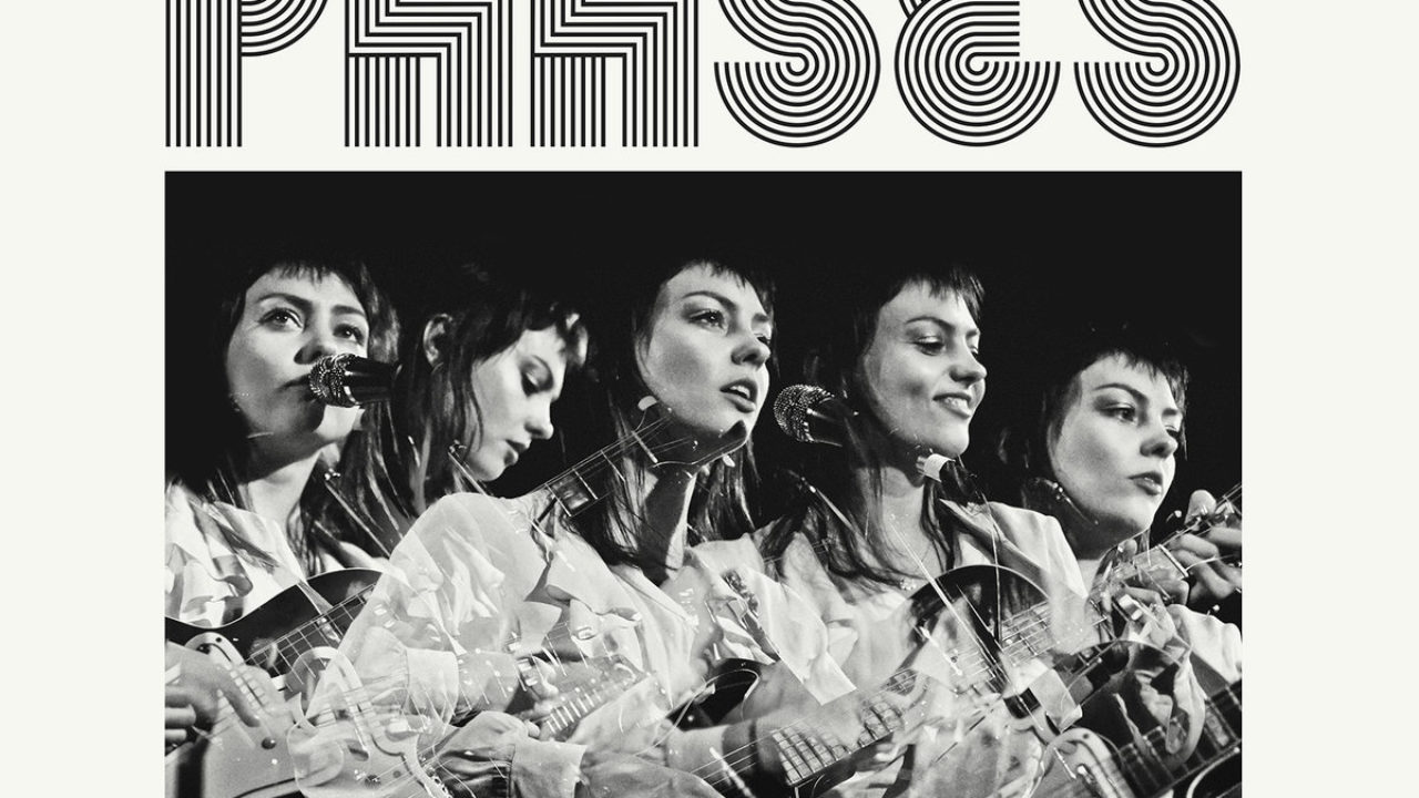 Angel Olsen - Phases - mxdwn Music