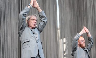 David Byrne and St. Vincent Perform Cover of Stevie Wonder's "Chemical Love"