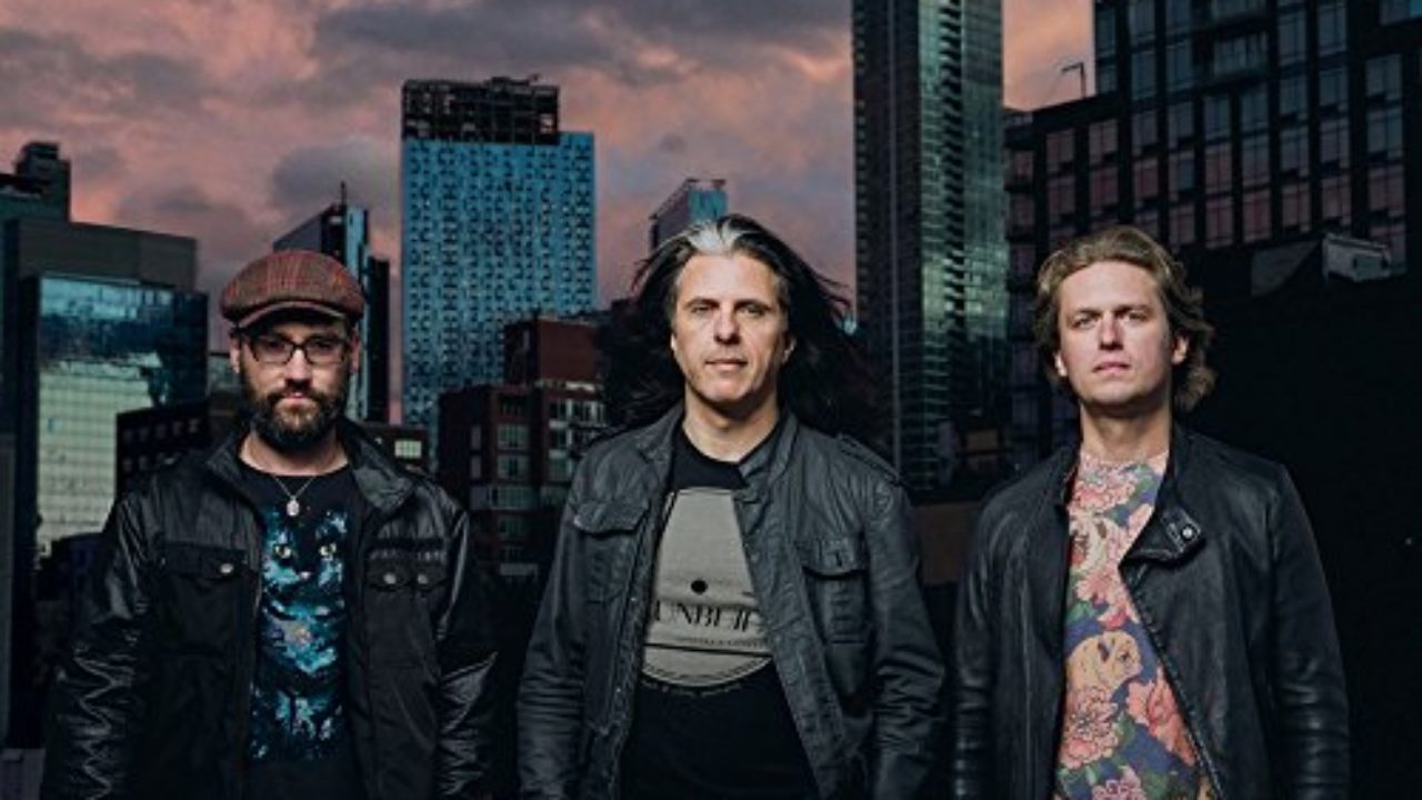 Alex Skolnick Trio - Conundrum - mxdwn Music