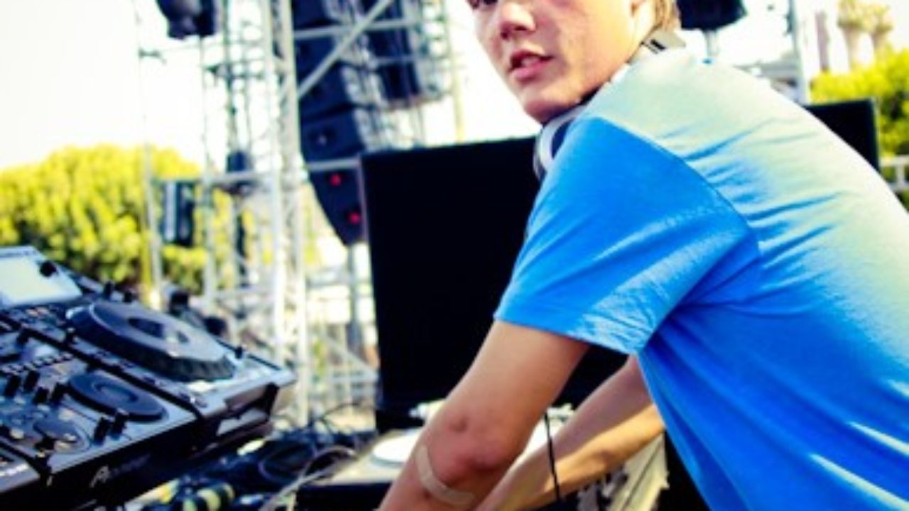 Avicii-Live-Photo-Marv-Watson-