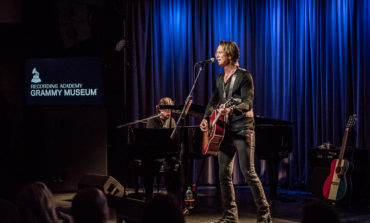 Duff McKagan Joined Onstage by Jakob Dylan for a Performance of David Bowie's "Heroes"