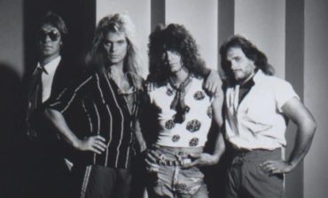 David Lee Roth Shares New Solo Version Of Van Halen’s “Jump”