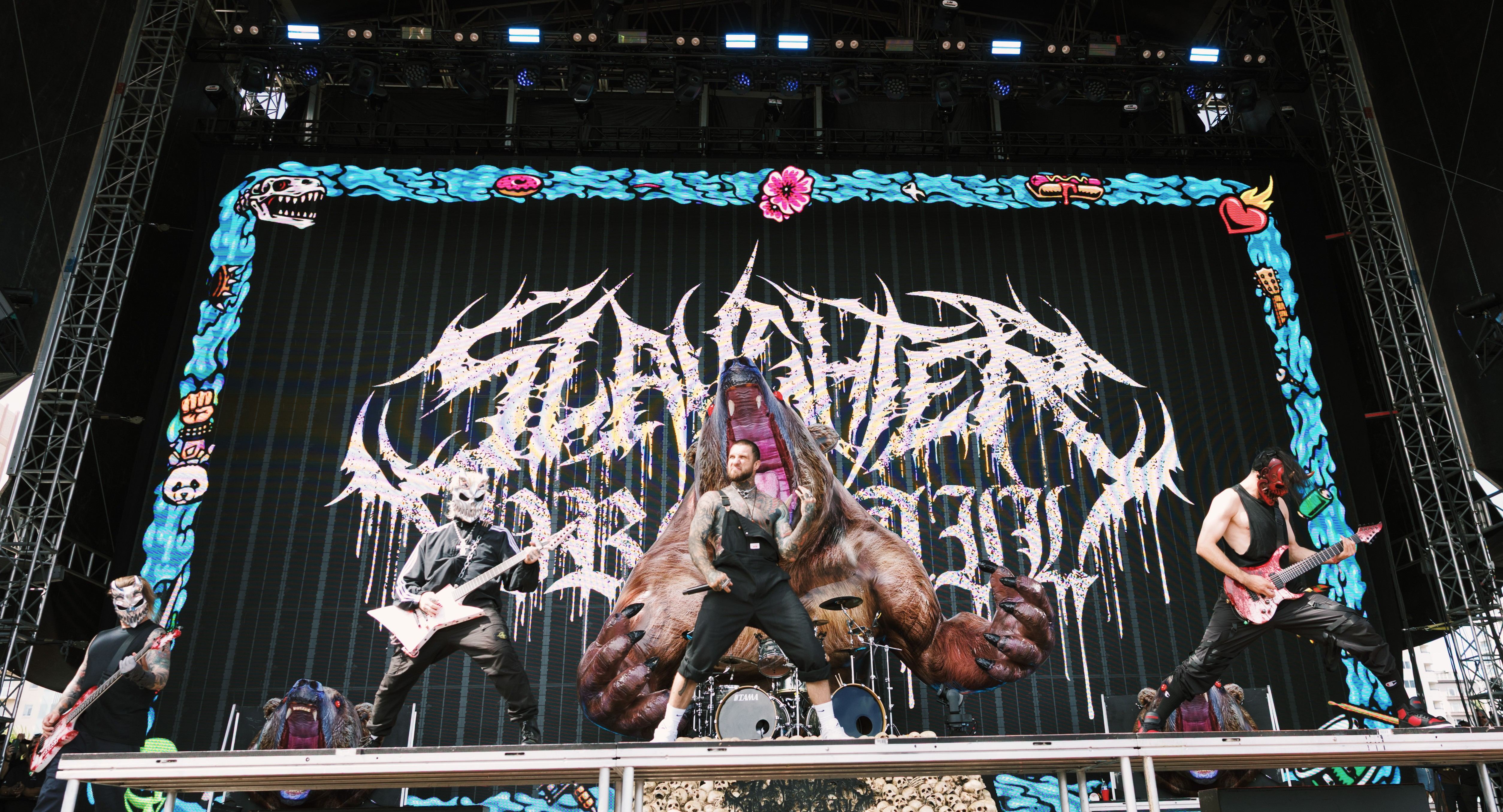 テクデス viraemia、Slaughterbox Slaughter To Prevail - 'GRIZZLY' Cassette – Sumerian Merch
