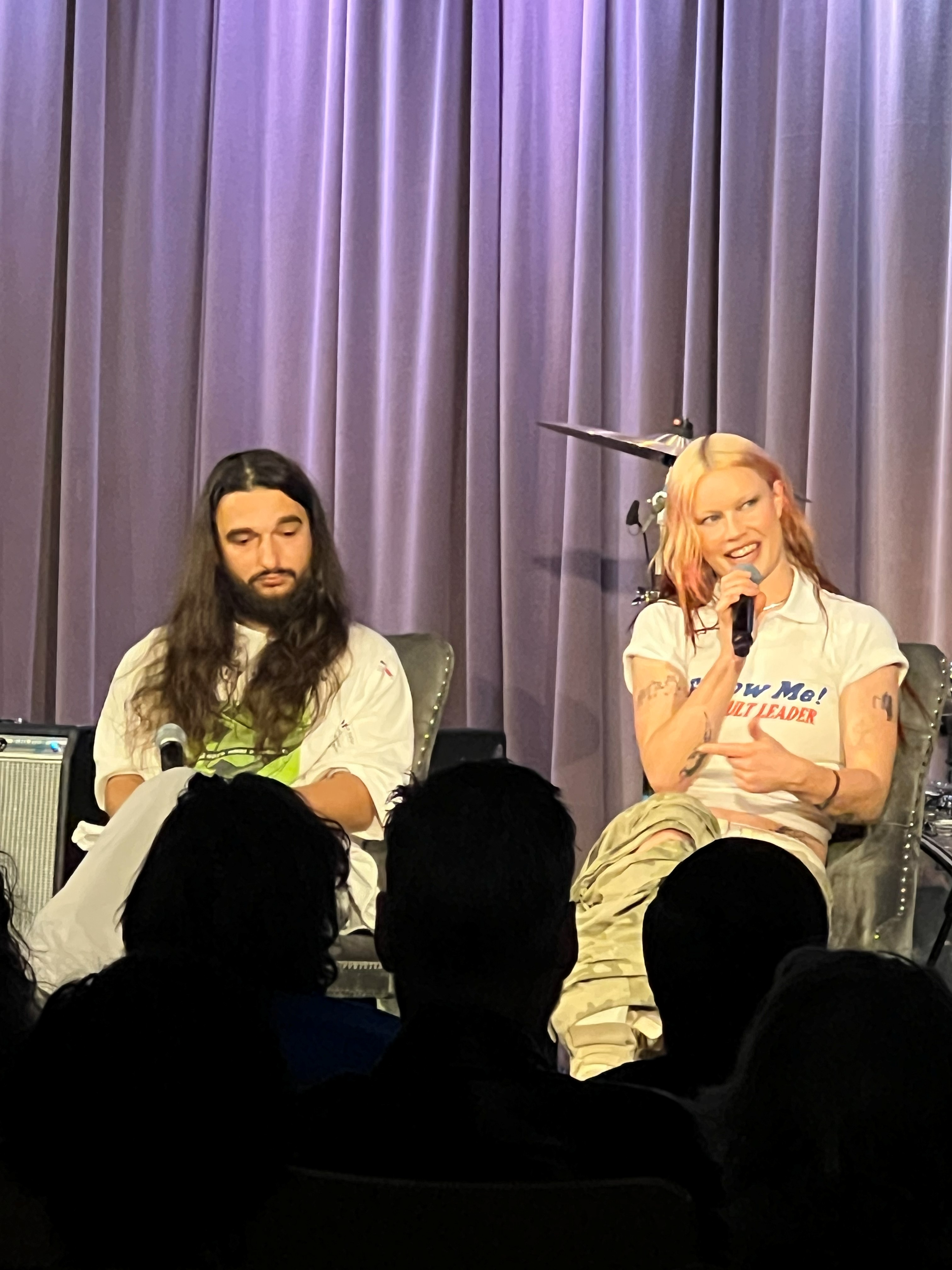 Wet Leg Blows The Roof Off Of The Grammy Museum - mxdwn Music